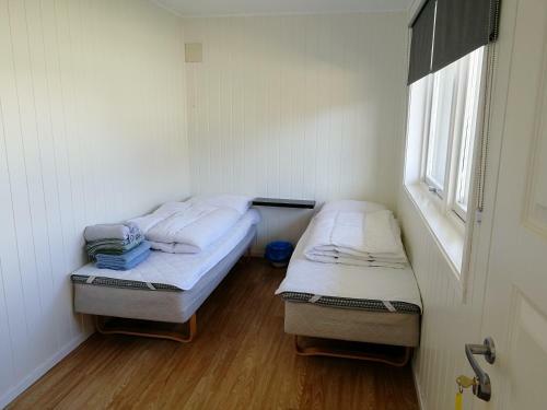 Hostal Lofoten Villa And Car Rental