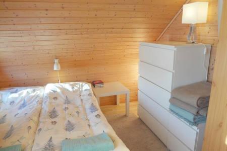 Apartamento Fully Equipped Flat, 2 Bedrooms, Free Car Parking.