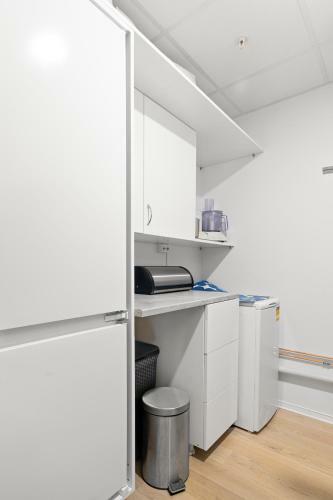 Skir 2 Bdr Corner View Apartement