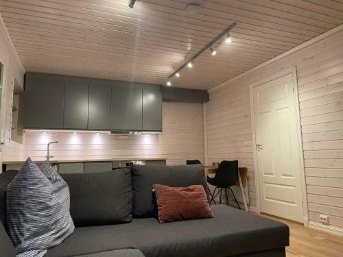 Spacious 50 Sqm Apartment Close To City Centre!