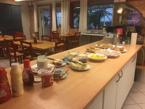 Hostal Vikedal Relax Center