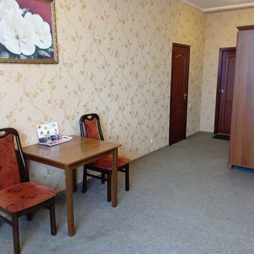 Hotel ? ????