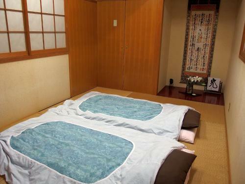 Hostal Fukuroku