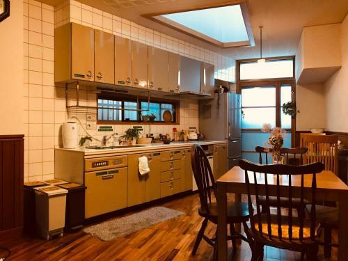 Hostal Ropeway St. Guesthouse