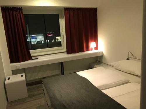 Hb1 Hotel