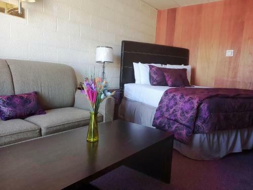 Midtown Motel