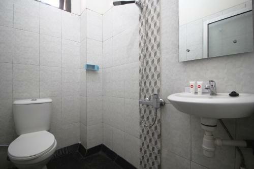 Hotel Oyo 1547 Wisma Ray Syariah