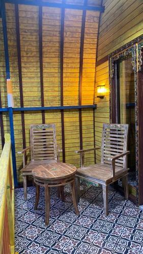 Hostal Keris Art Shop And Villa Telaga Wana