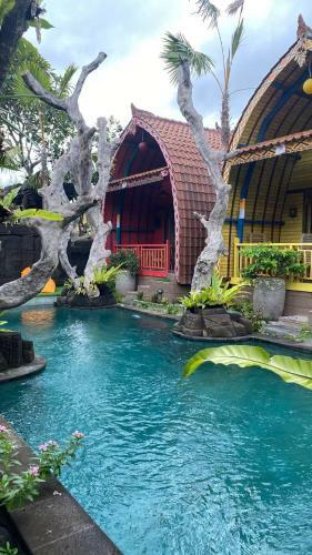 Hostal Keris Art Shop And Villa Telaga Wana