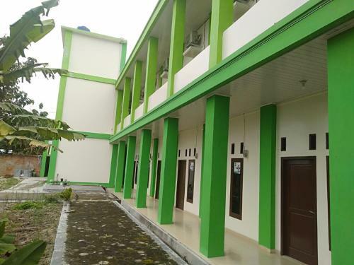 Hotel Oyo 90930 Wisma Hana Hani
