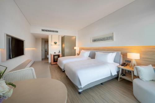 Long Cheer Zanyee Hotel