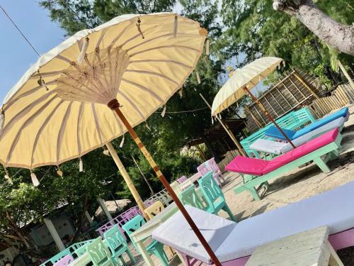 Usha Hotel & Beach Club Gili Air
