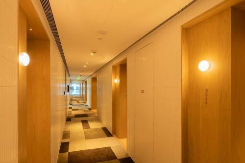 Hotel ?????????the Sh�ng By Artyzen Qiantan Shanghai