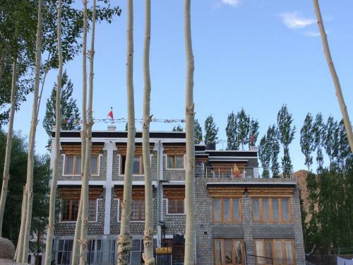 Hostal Heschuk Guest House