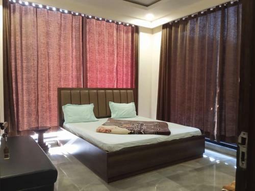 Hotel The Kunal's