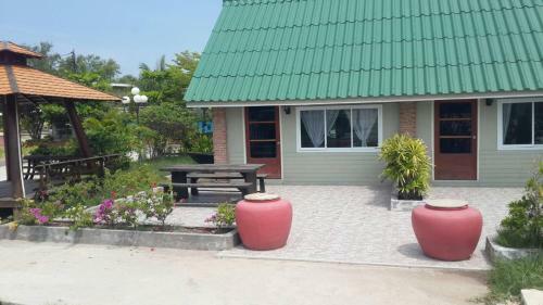 Hotel Ratathara Resort