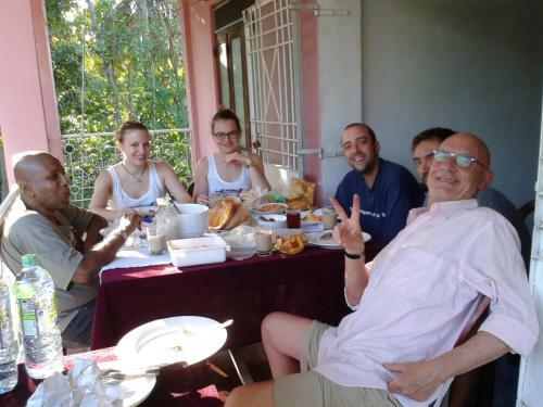 Hostal Luxman Guest House