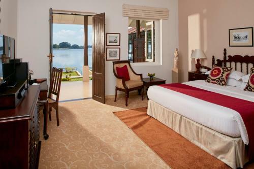 Hotel The Lake House