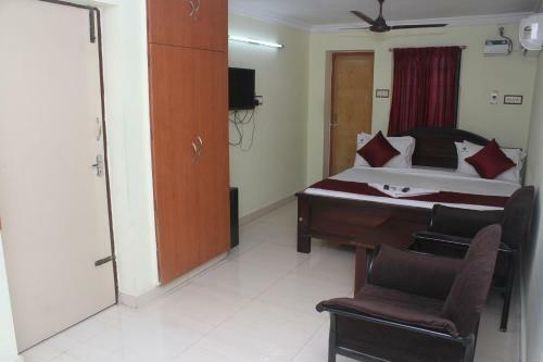 Skyry Hotels T Nagar