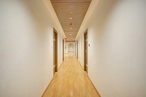 Upar Hotels -t Nagar
