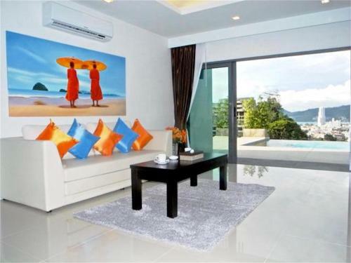 Patong Bay Hill 1 Bedroom Apartment