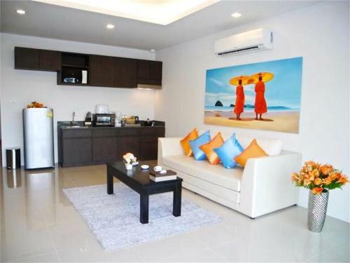Patong Bay Hill 1 Bedroom Apartment