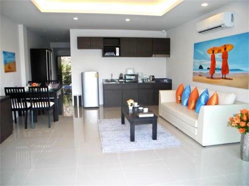 Patong Bay Hill 1 Bedroom Apartment