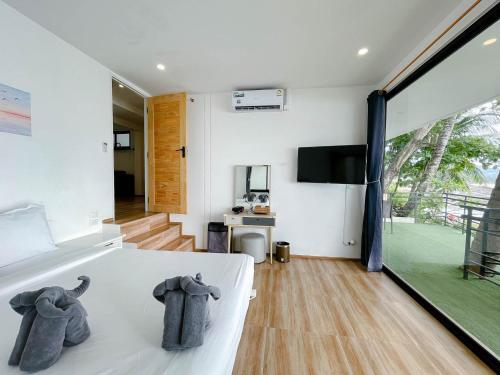 Patong Sunset Villa Phuket