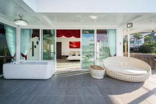 Luxury Villa 8 Bedroom In Patong Beach Villa Infinity