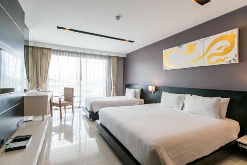 Suite Studio Apt With Hot Tub Bath In Front Pa Tong Beach