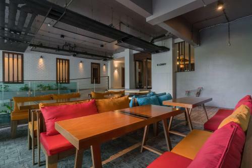 Patong Hill Cozy Studio With Nice Pool And Garden
