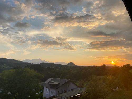 Velden Living Apartments - Schiefling Panorama