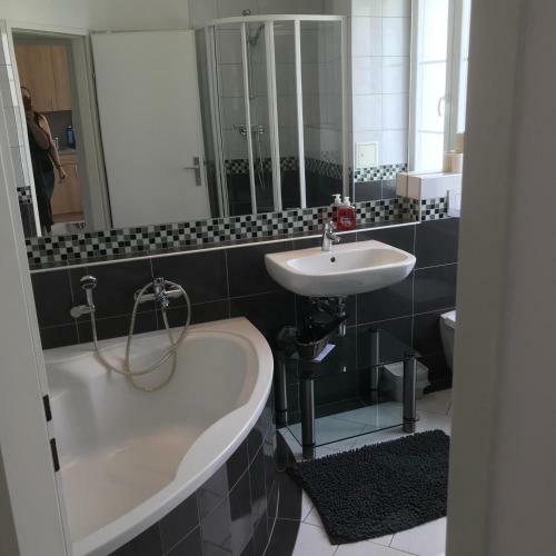 Lg Living Apartment
