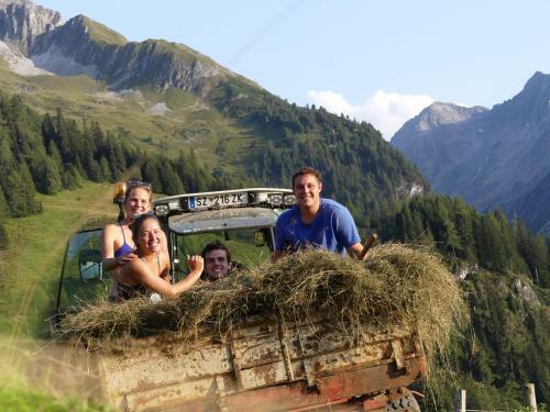 Hostal Bauernhof Im Zillertal, Der Badererhof