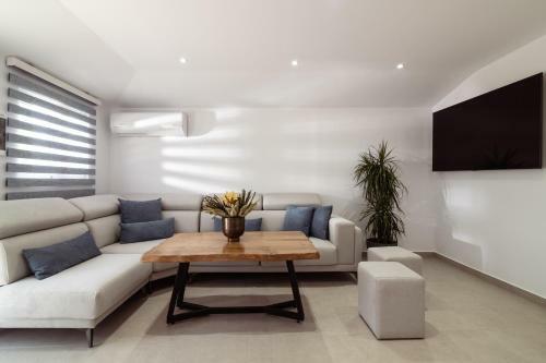 Sonel Luxury Villa