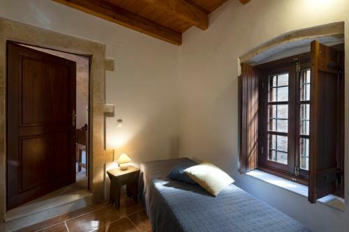 Villa Victoria's House In Monemvasia Castle