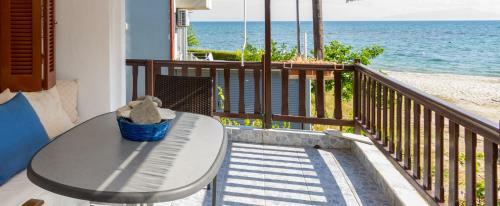 Chalkidiki Beachfront Apartment