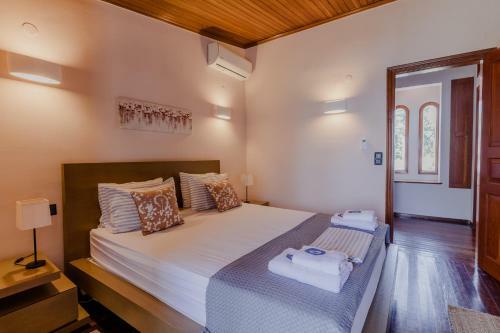 Luna Villa Private Beach