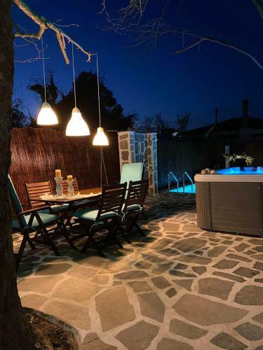 Villa Oasis Private Pool & Jacuzzi