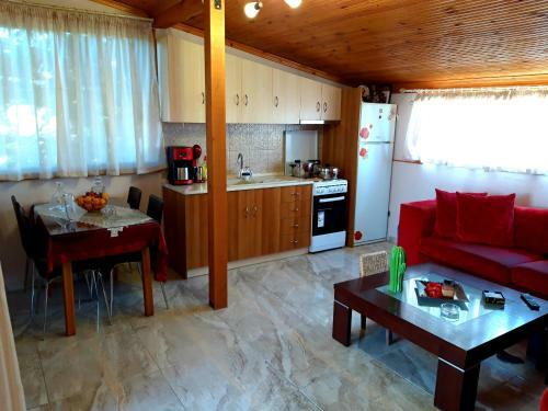 Handmade Peaceful Cozy House Near The Beach