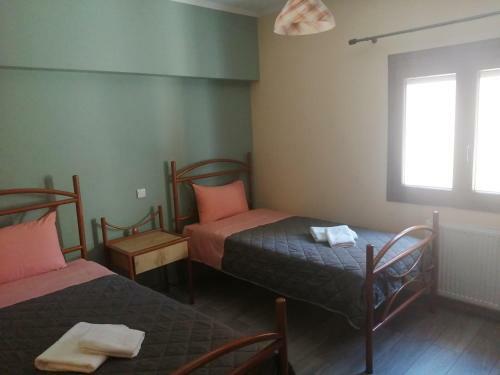 Aggelo 4 Bedroom Apartment