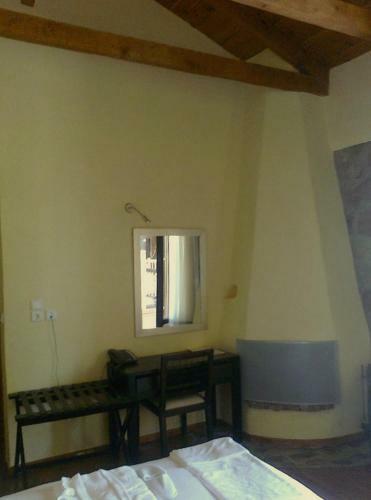 Hostal Lefteri's & Loukia's Guesthouse