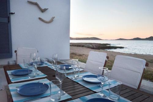 Kyma Seafront Brand New 2bd House In Naousa