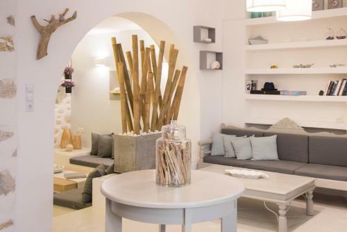 Kyma Seafront Brand New 2bd House In Naousa