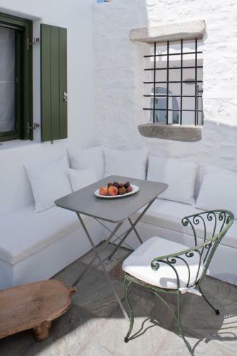 The Cypress House Naoussa