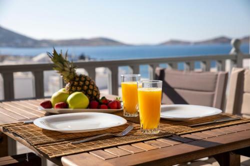 Caper-2 Bedroom Traditional Home With Amazing View
