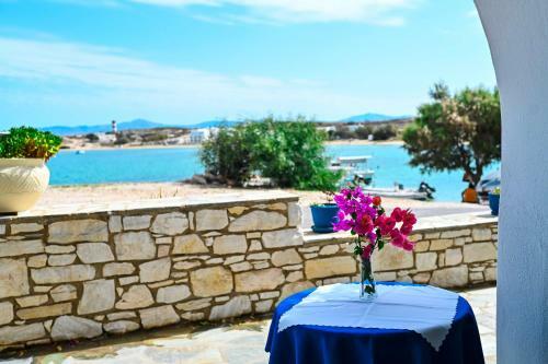 Bed & Breakfast Beachfront Luxury Bocamviglies - Naoussa Bespoke View