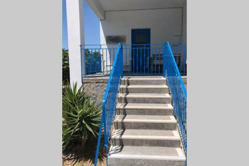 Traditional 2bdr. Beach House