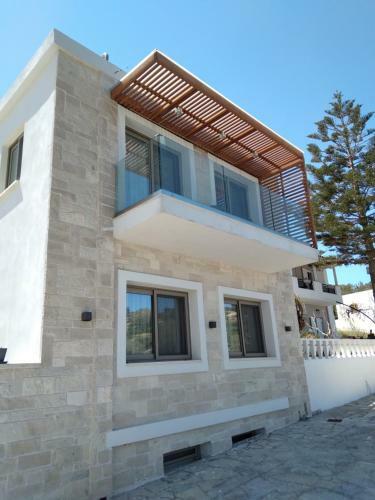 Thronos Aqua Residence A Sea View Luxury Villa