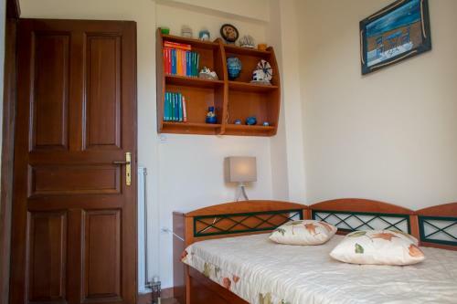 Athenian Riviera Family House